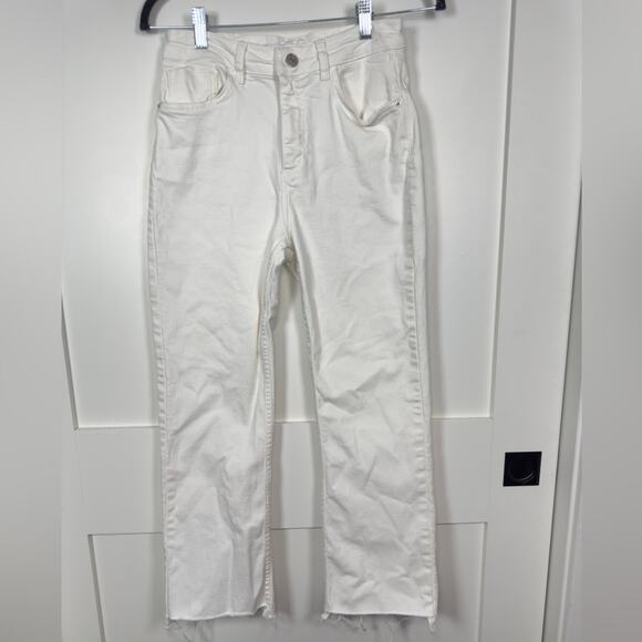 Zara Denim - Zara White High Rise Straight Leg Jeans Size 6